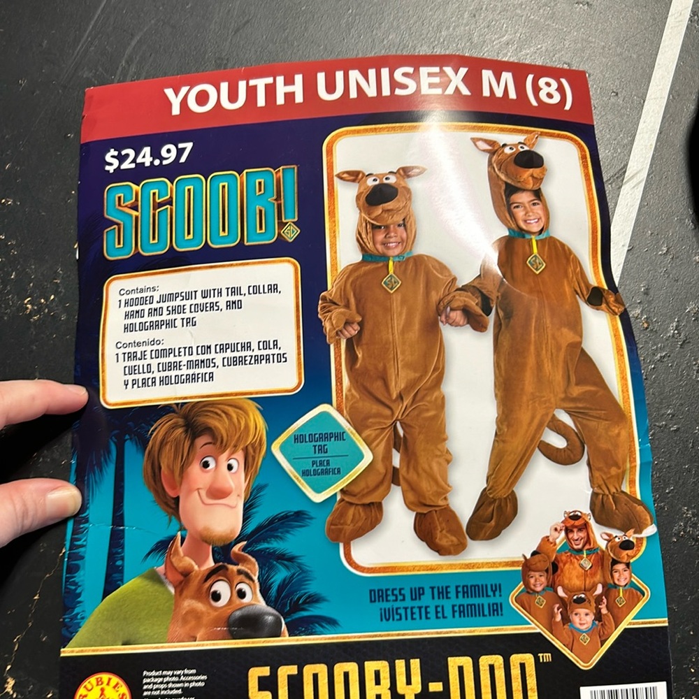 Brand new Scooby doo Halloween costume.